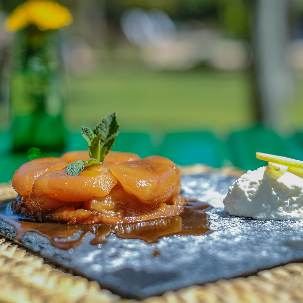 Description in english. Paris, France, 2014-15. Photography by stephane louesdon / hans lucas.
Description en francais. Paris, France, 2014-15. Photographie de Stephane Louesdon / Hans Lucas.